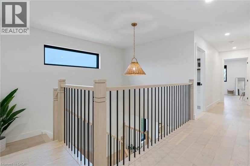 12 MACNEIL Court — photo 20 of 40
