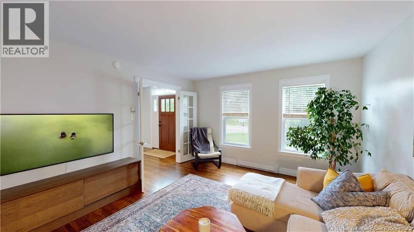 91 Queensbury Drive — photo 11 of 40