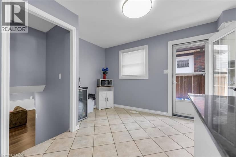 338 EAST 24TH Street, Hamilton, photo 7