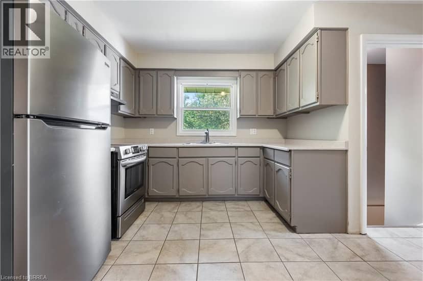 25 WAYNE Drive — photo 16 of 37