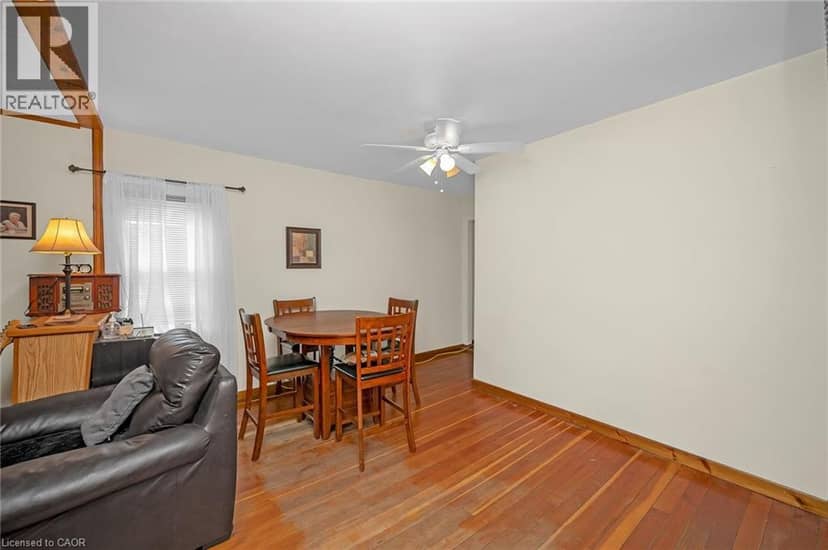 122 KING Street — photo 38 of 40