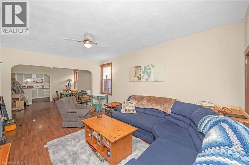 122 KING Street — photo 30 of 40