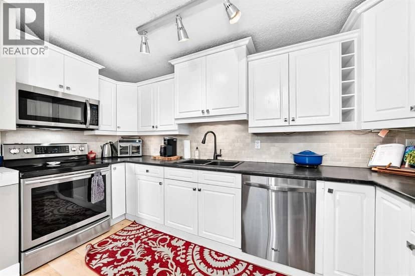 6, 64 woodacres Crescent SW, Calgary, photo 8
