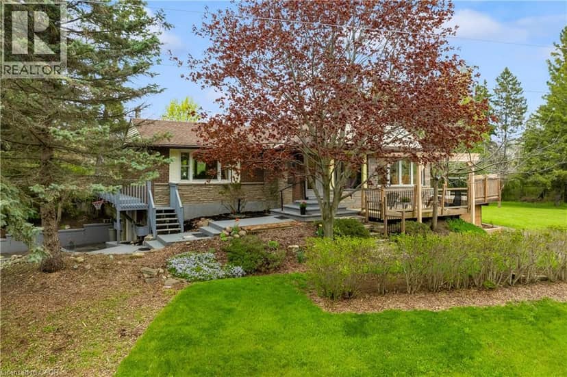 569 CRANE Court, Burlington, photo 2