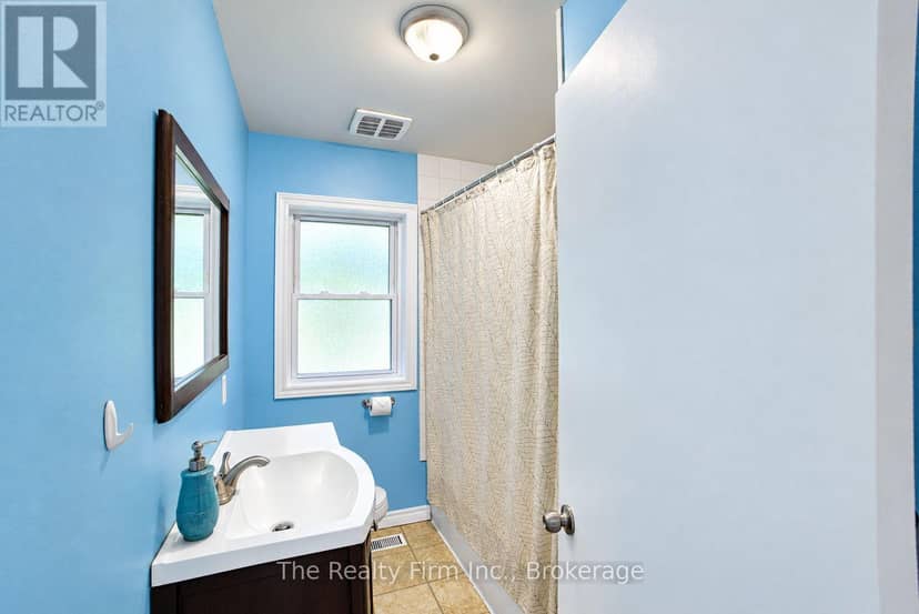15 Dumbarton Street — photo 14 of 37