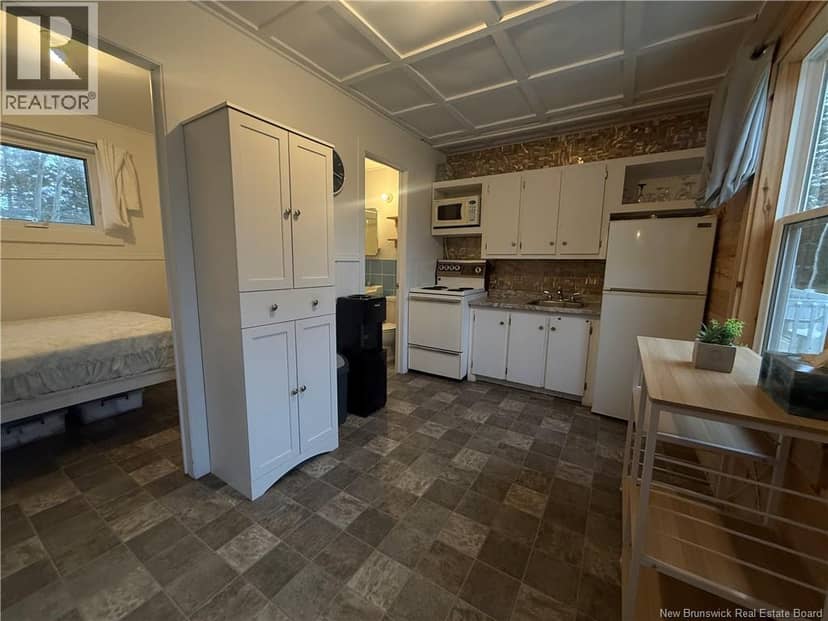 544 Chemin du Parc — photo 10 of 33