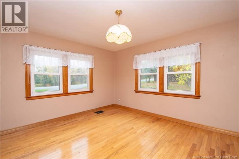 5270 Route 895 — photo 20 of 40