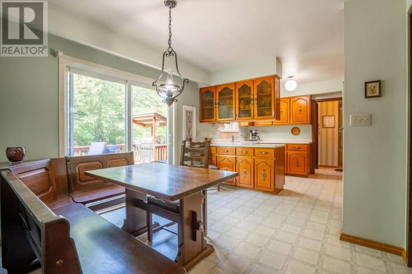 552 Old Garden River RD — photo 12 of 38