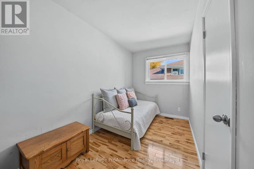 51 Craig Street — photo 14 of 40
