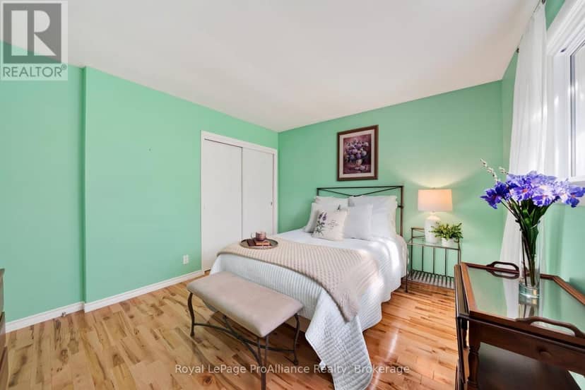 51 Craig Street — photo 16 of 40