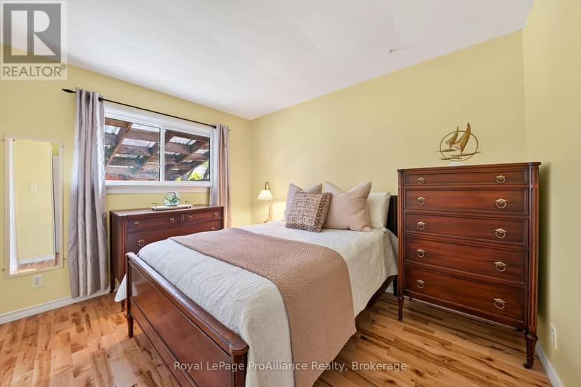 51 Craig Street — photo 17 of 40