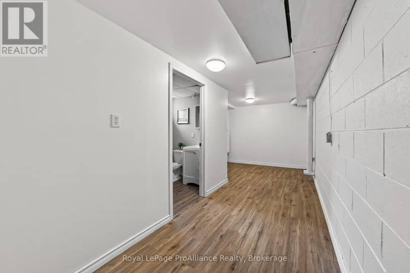 51 Craig Street — photo 20 of 40