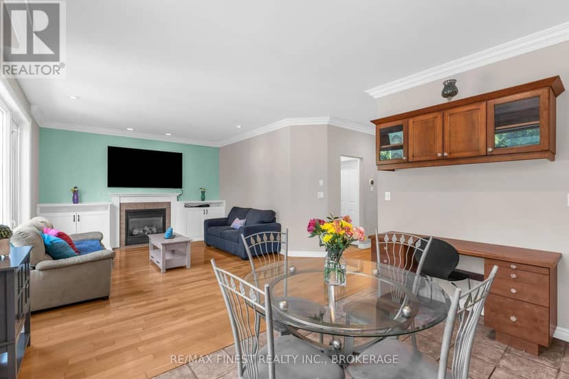 1208 Greenwood Park Drive — photo 17 of 40