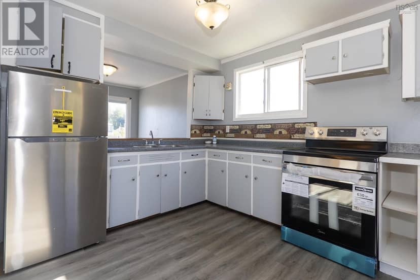 20 Dickey Street — photo 15 of 40