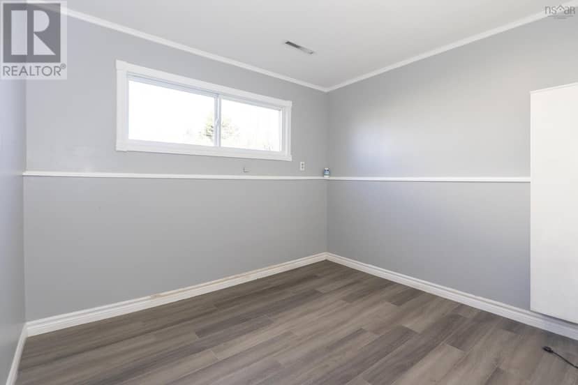 20 Dickey Street — photo 36 of 40
