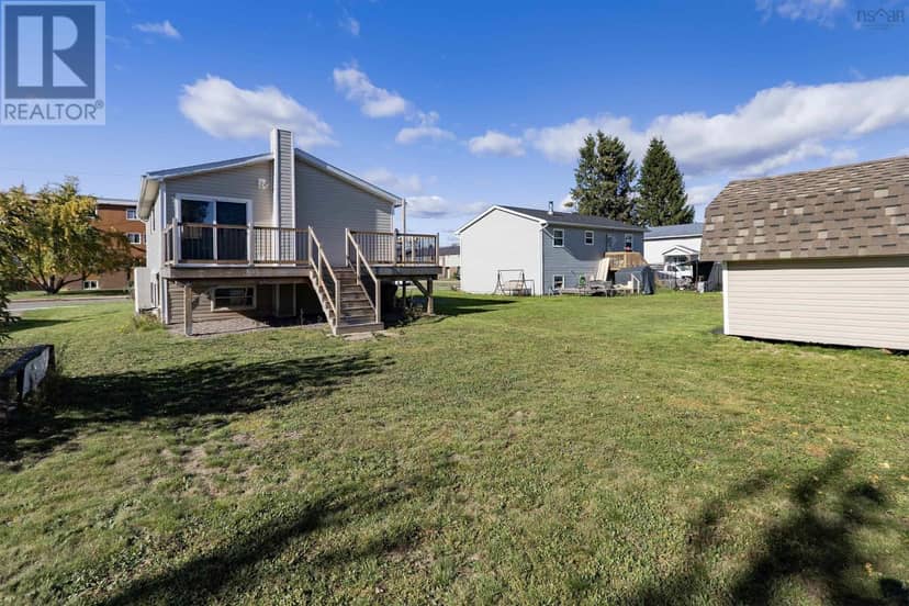 20 Dickey Street, Amherst, photo 8