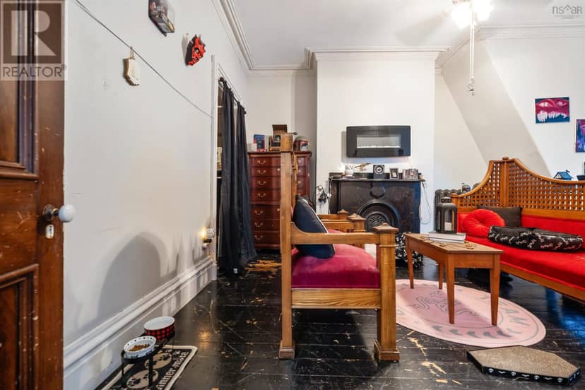 75 Denoon Street — photo 27 of 40