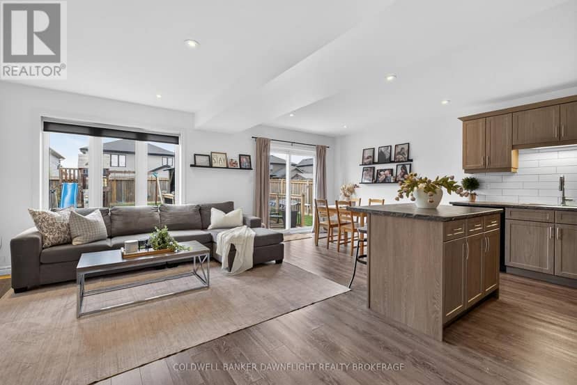 376 Beech Street — photo 7 of 40