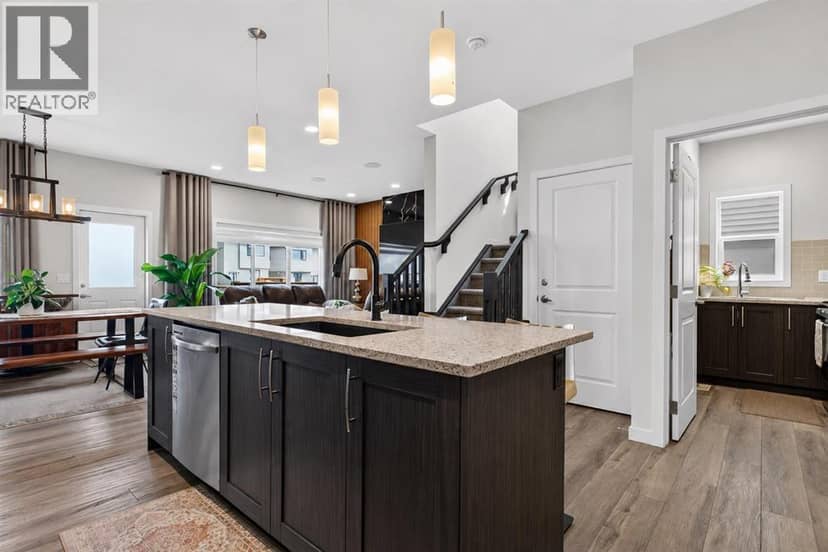 104 Homestead Close NE — photo 13 of 40