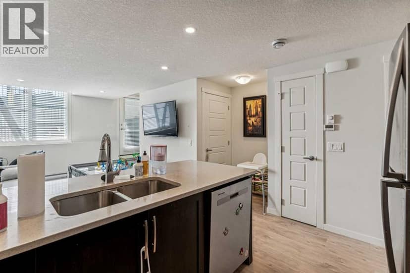 312, 260 Rowley Way NW — photo 9 of 15