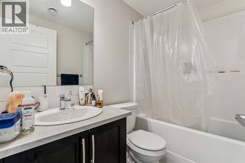 312, 260 Rowley Way NW — photo 10 of 15