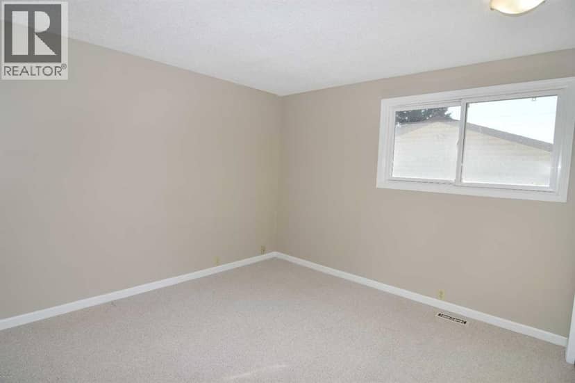 248 Bracewood Road SW — photo 11 of 40