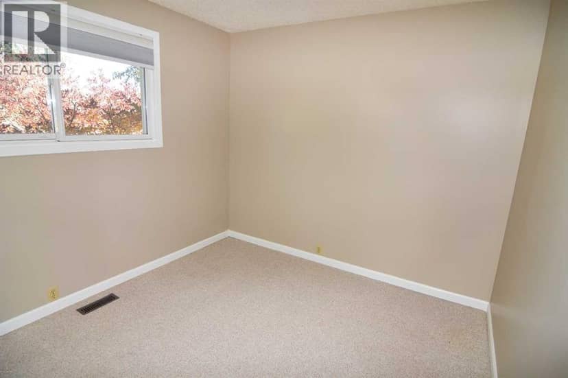 248 Bracewood Road SW — photo 14 of 40
