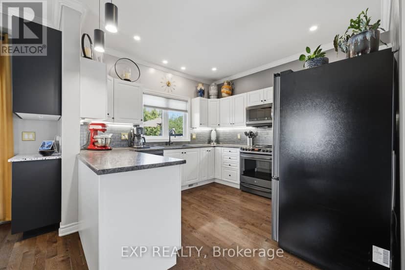 20 Dune Street — photo 13 of 40