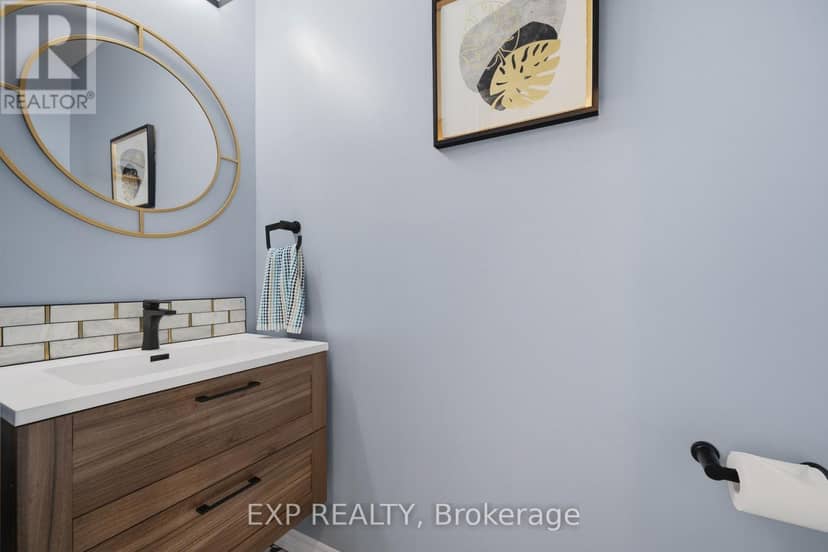 20 Dune Street — photo 17 of 40