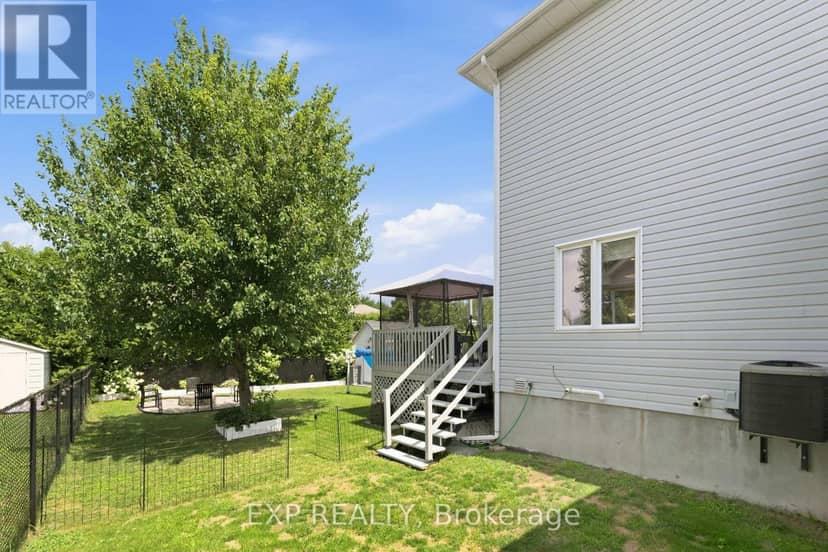 20 Dune Street — photo 38 of 40