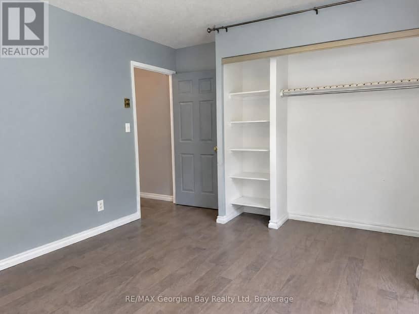56 - 696 King Street — photo 20 of 36