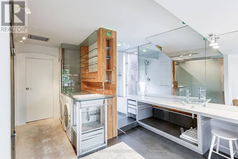 358 Sackville Street — photo 19 of 33