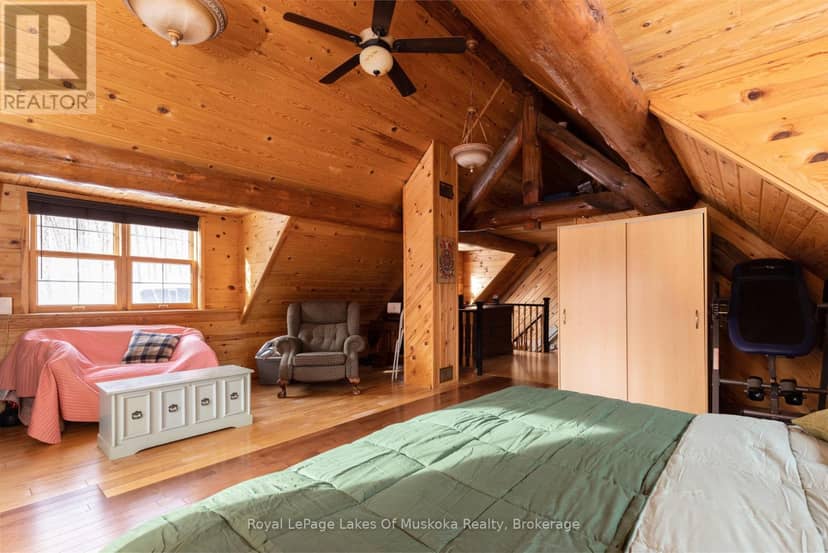 259 Lakeshore Road — photo 22 of 36