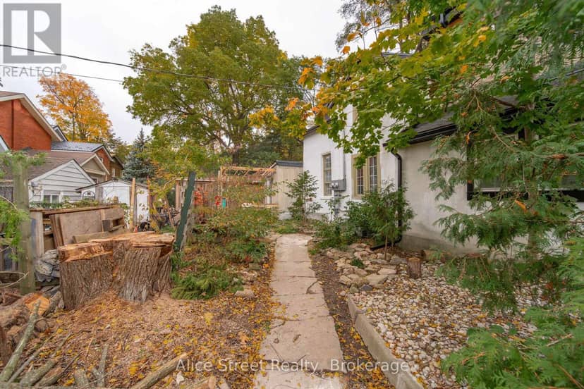 39 Arthur Street N, Guelph, photo 4