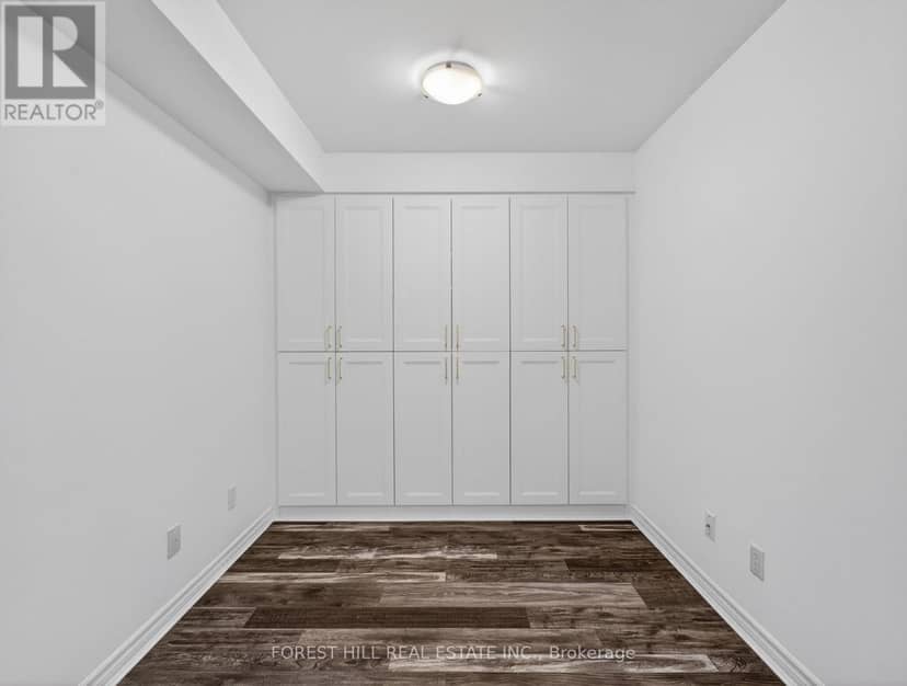 224 - 35 Saranac Boulevard, Toronto, photo 3