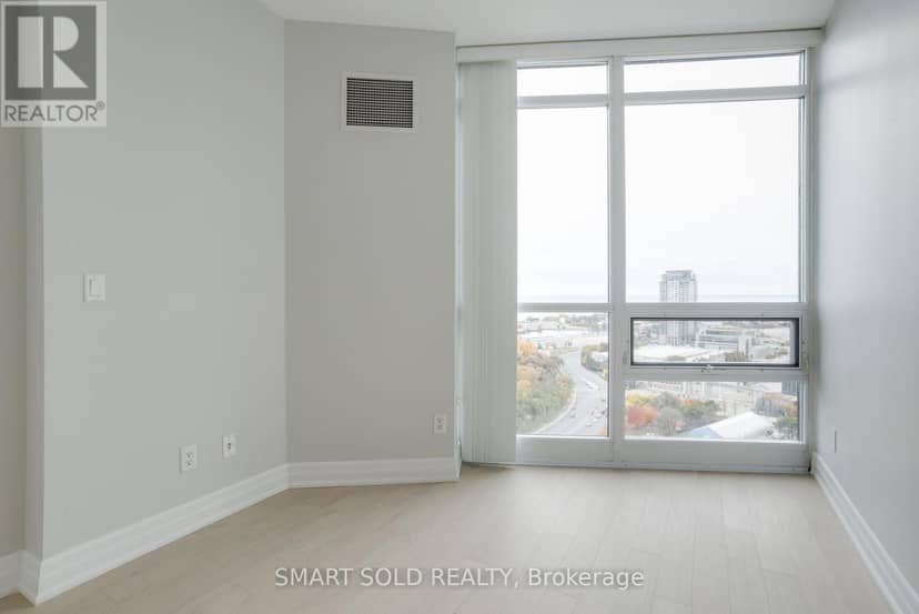 2603 - 231 Fort York Boulevard — photo 23 of 32