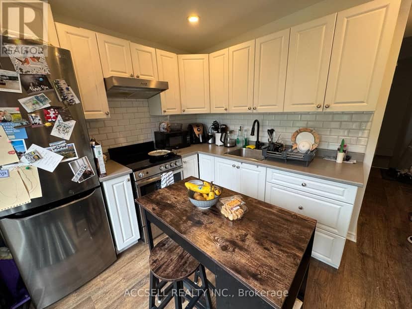325 Greenwood Avenue — photo 15 of 19