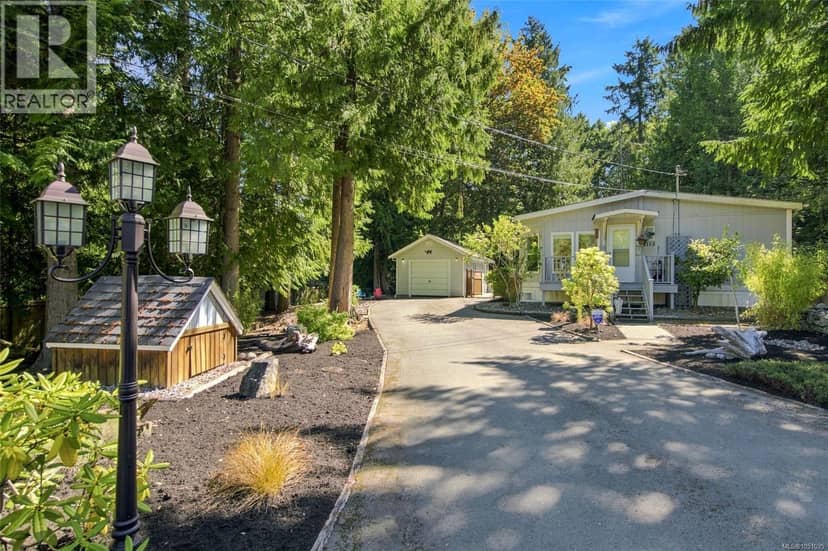 1115 Symons Cres, Qualicum Beach