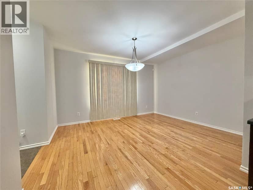 513 L Avenue N — photo 17 of 40