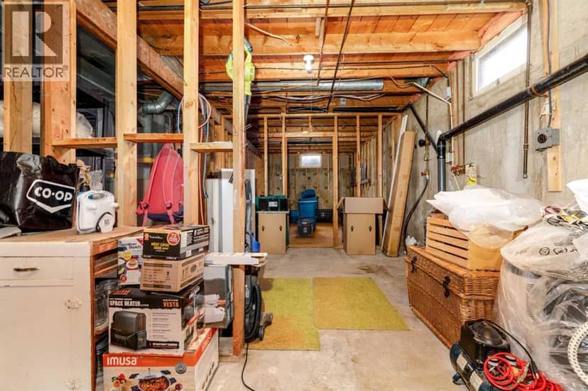 4902 52 Street — photo 18 of 27