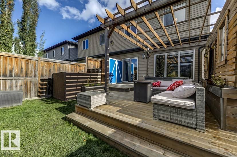 126 Radcliffe Wd — photo 37 of 40