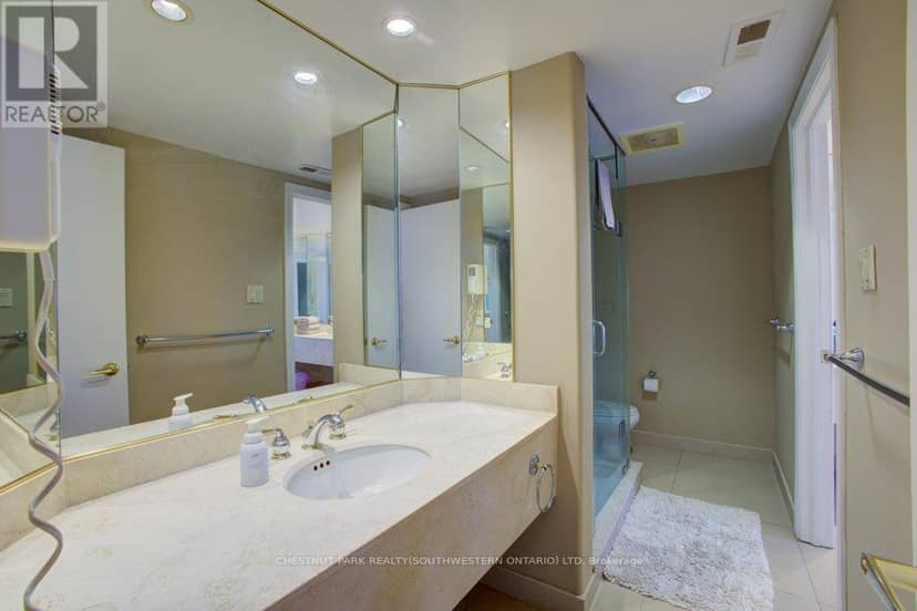 2264 - 90 Highland Drive — photo 20 of 34