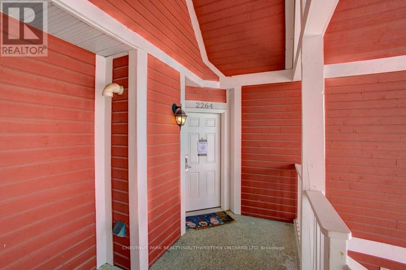 2264 - 90 Highland Drive — photo 3 of 34