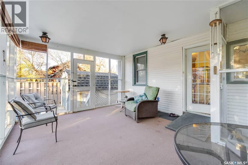 1172 Clifton AVENUE — photo 30 of 40