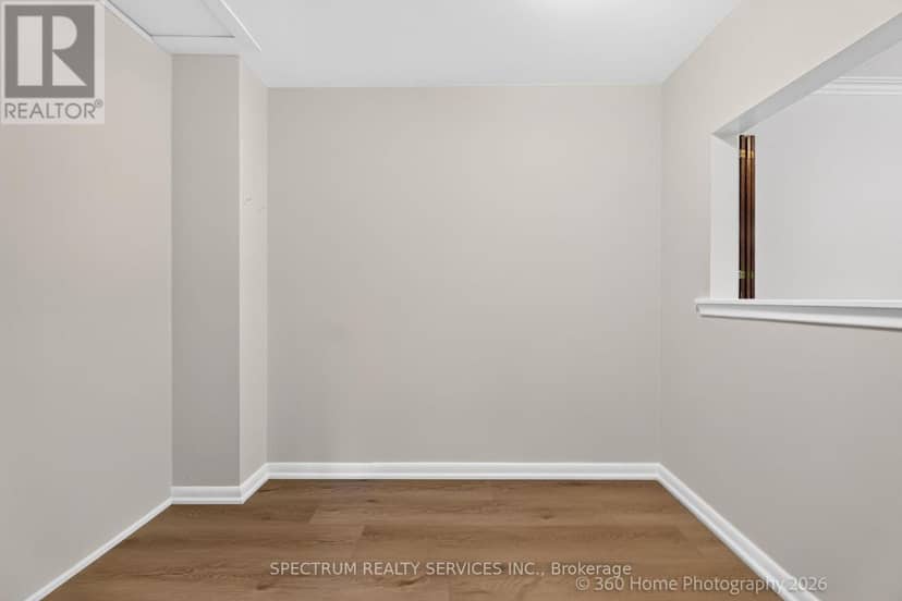 37 Newlin Crescent — photo 13 of 35