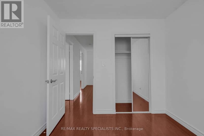 11 - 3525 Brandon Gate Drive — photo 20 of 32