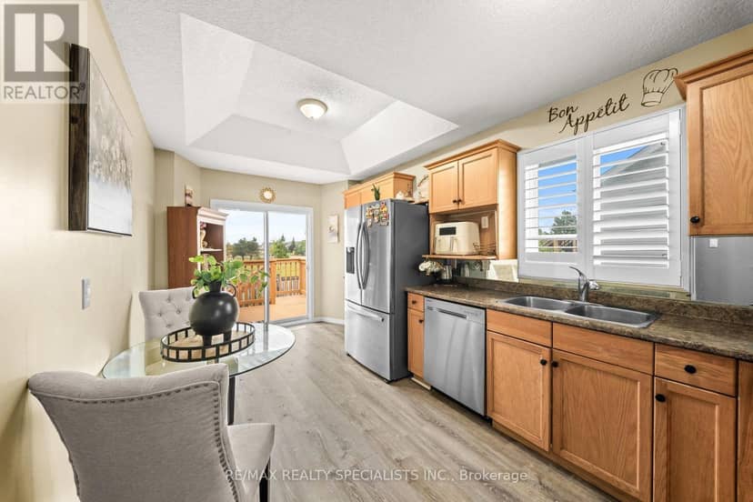 43 Hunter Road — photo 18 of 38