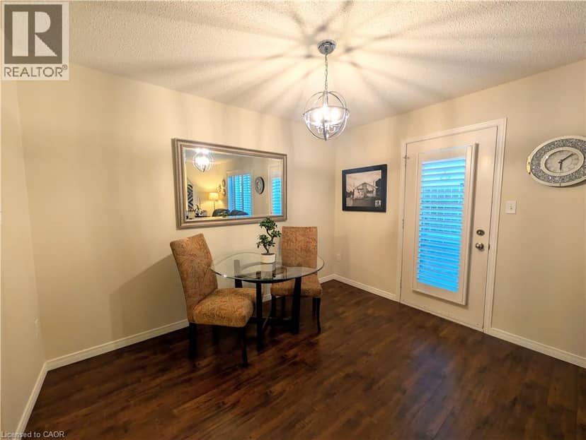 100 VINEBERG Drive Unit# 28 — photo 15 of 38