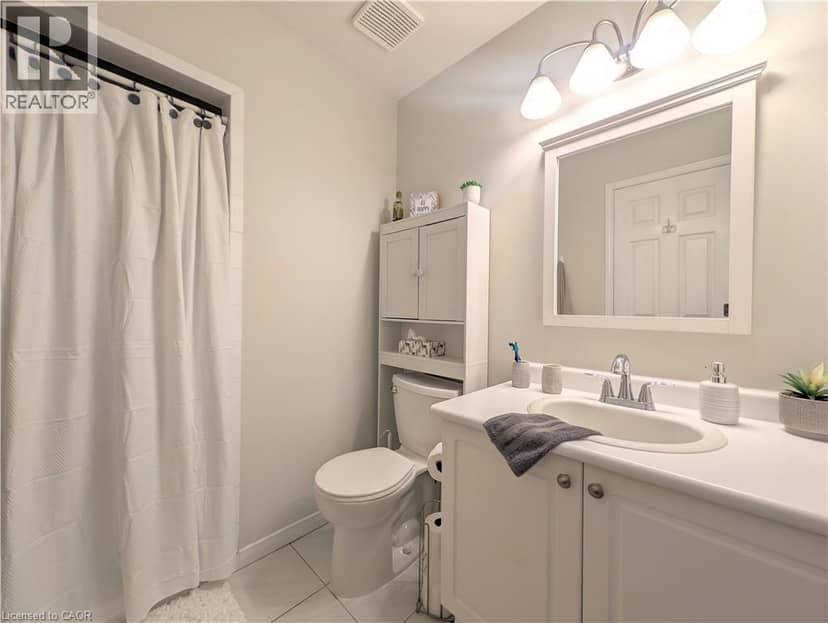 100 VINEBERG Drive Unit# 28 — photo 27 of 38