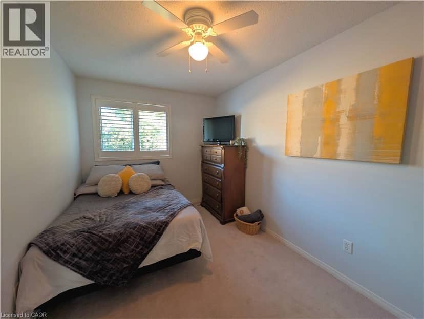 100 VINEBERG Drive Unit# 28 — photo 32 of 38